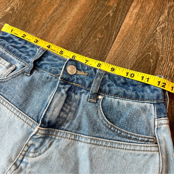 Pacsun Two Tone Denim Mini Skirt Size 23 - Picture 4 of 7